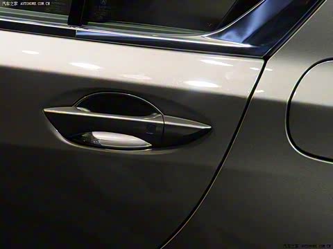 2015�� 3.5L Hybrid SH-AWD��