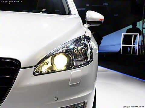 2014�� 2.3L ����������˹��