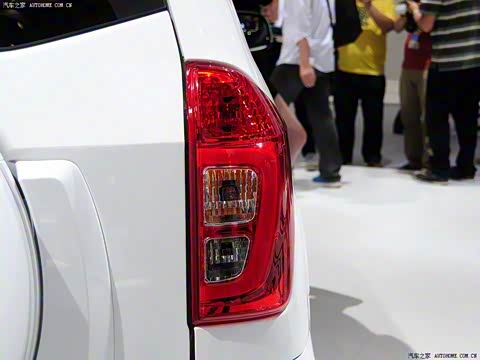 2014�� 1.6L �ֶ����а�