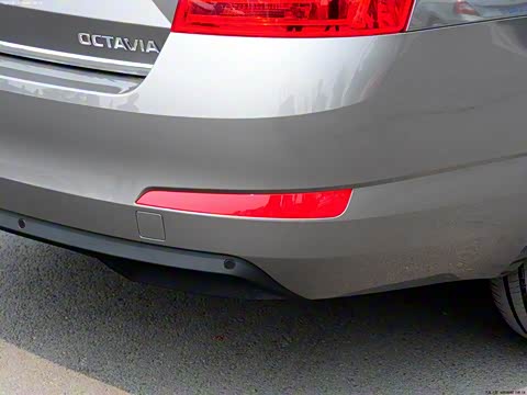 2015�� 1.6L �Զ��ݿ���