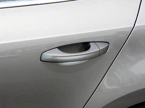 2015�� 1.6L �Զ��ݿ���