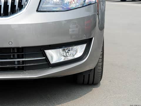 2015�� 1.6L �Զ��ݿ���