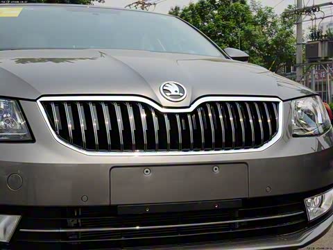 2015�� 1.6L �Զ��ݿ���