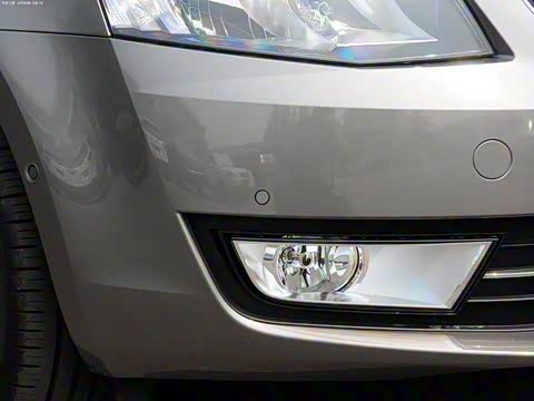 2015�� 1.6L �Զ��ݿ���