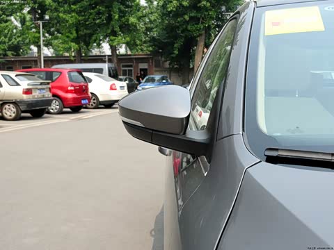 2015�� 1.6L �Զ��ݿ���