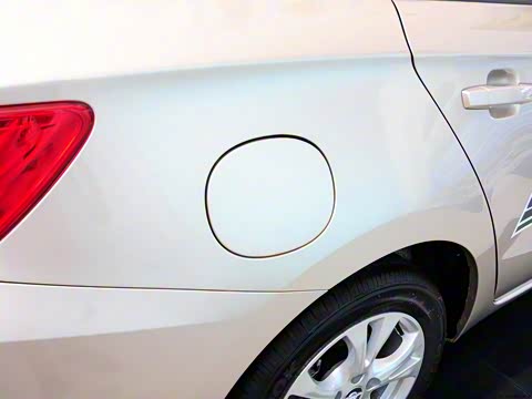 2014�� M5 1.6L �ֶ���Ӣ��