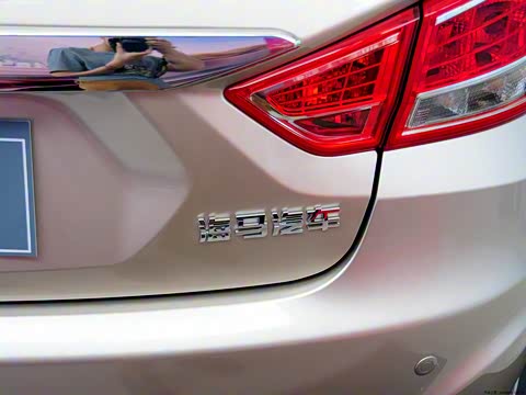 2014�� M5 1.6L �ֶ���Ӣ��