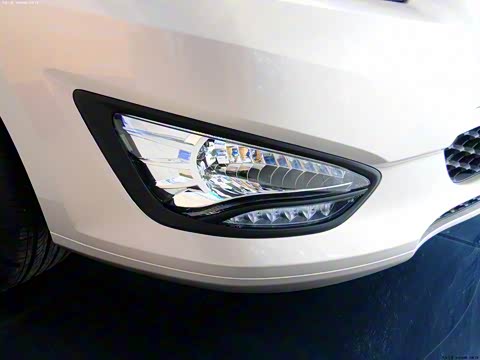 2014�� M5 1.6L �ֶ���Ӣ��