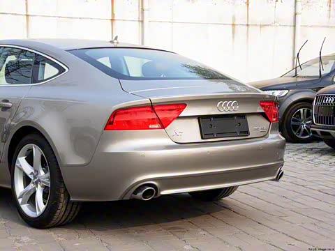 2014�� 35 FSI quattro ������