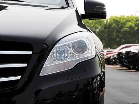 2014�� R 320 4MATIC ������