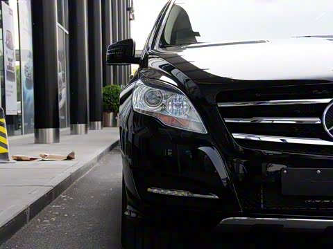 2014�� R 320 4MATIC ������