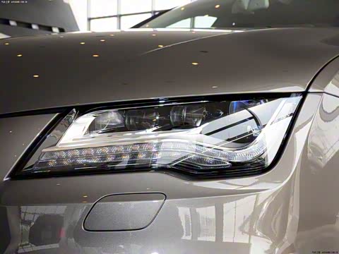 2014�� 50 TFSI quattro ������