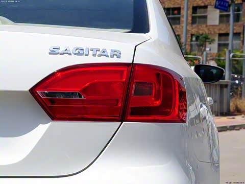 2014�� �Ŀ� 1.6L �ֶ�������