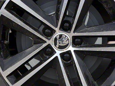 2014�� 1.6L �ֶ�������