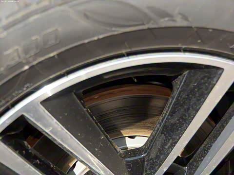 2014�� 1.6L �ֶ�������