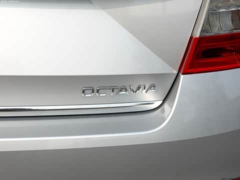 2015�� 1.6L �ֶ��ݿ���