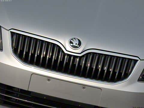 2015�� 1.6L �ֶ��ݿ���