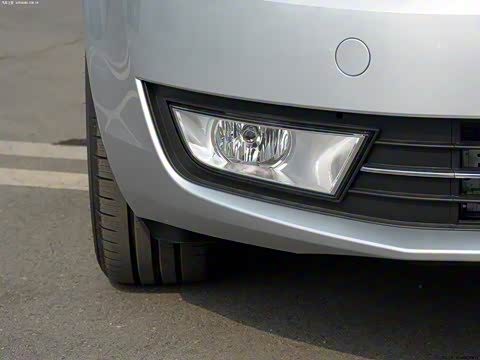 2015�� 1.6L �ֶ��ݿ���