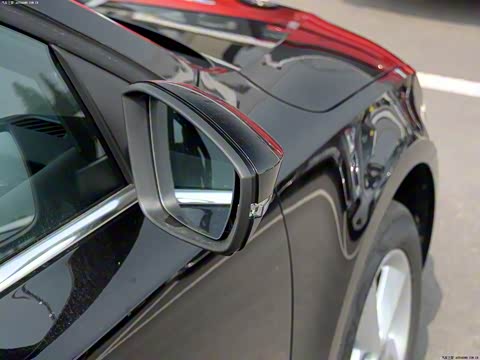 2015�� 1.6L �Զ��ݽܰ�