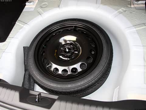 2014�� 1.6L SL�������� MT