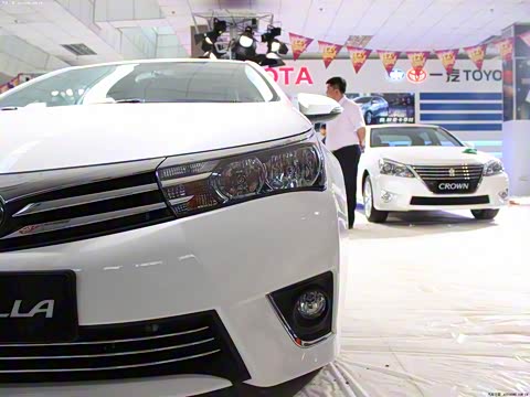 2014�� 1.6L CVT GLX-i