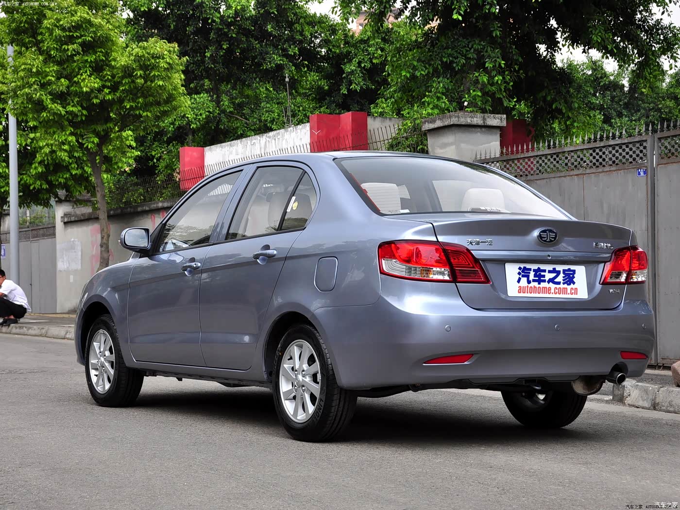 夏利n5 2014款 1.3l 手动豪华型 2482226图片_一汽_汽车图库_汽车之家