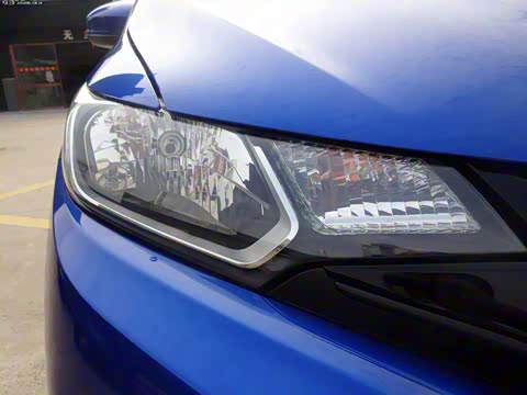 2014�� 1.5L LX CVT������