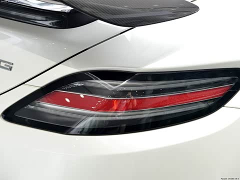 2014�� SLS AMG Black Series