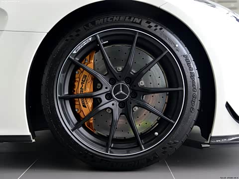 2014�� SLS AMG Black Series