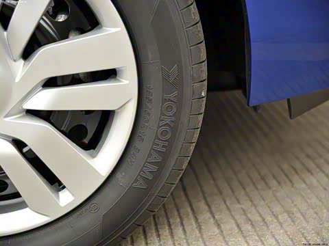 2014�� 1.5L LX CVT������