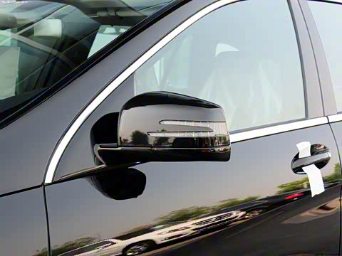 2014�� R 320 4MATIC ������