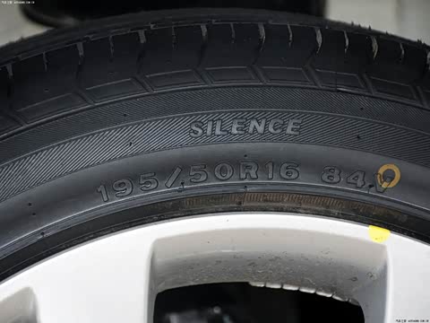 2014�� ���� 1.4L �ֶ�������