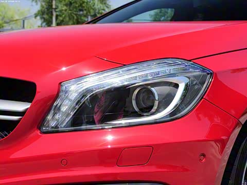 2014�� AMG A 45 4MATIC