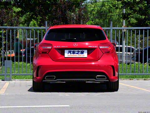 2014�� AMG A 45 4MATIC