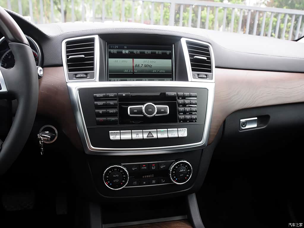 奔驰(进口) 奔驰gl级 2014款 gl 400 4matic豪华型