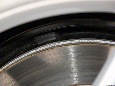 2014�� �Ŀ� E 400 L �˶�������