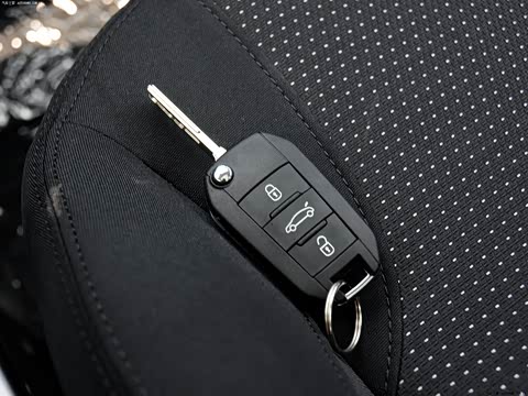 2014�� 1.6L �ֶ�ʱ�а�