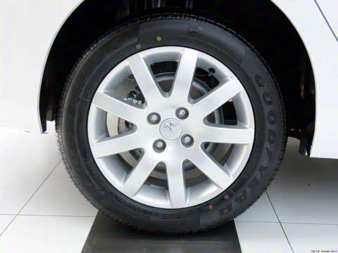 2014�� ������ ���� 1.6L �ֶ�������