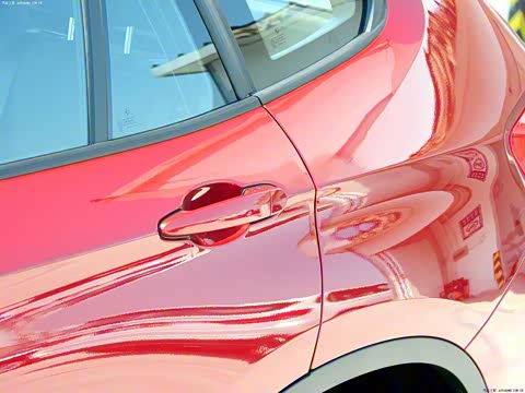 2014�� sDrive18i ������