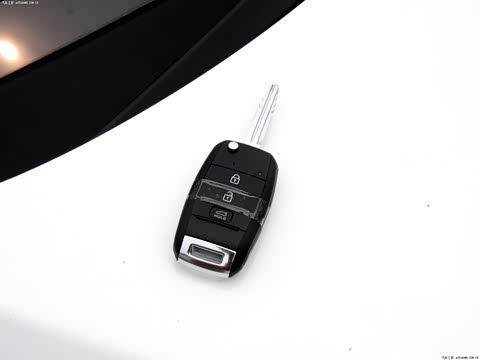 2014�� 1.6L �Զ�GL