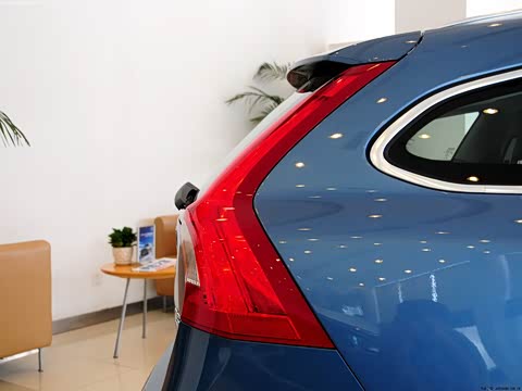 2015�� T5 ���ݰ�