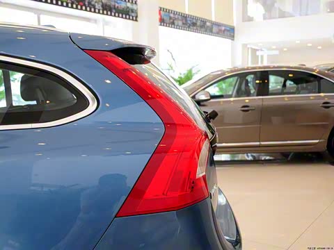 2015�� T5 ���ݰ�