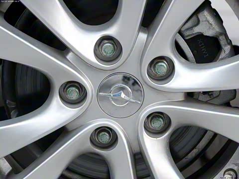 2013�� ���� 1.6L �ֶ���Ӣ��