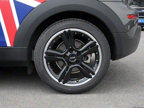 2013�� 1.6T COOPER ALL4