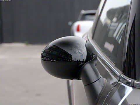 2013�� 1.6T COOPER ALL4