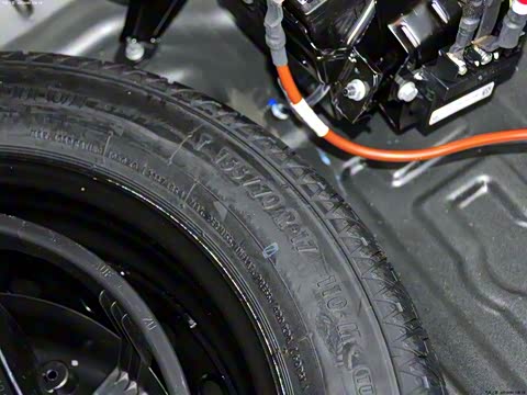 2015�� E 320 L ������ 4MATIC