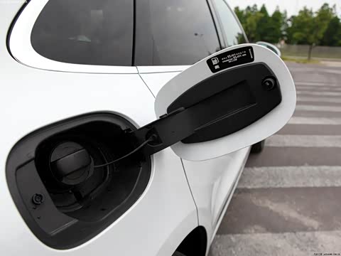 2014�� Macan Turbo 3.6T