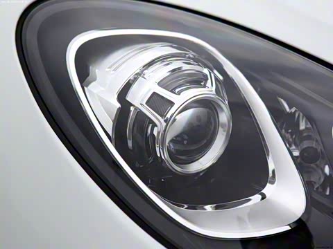 2014�� Macan Turbo 3.6T