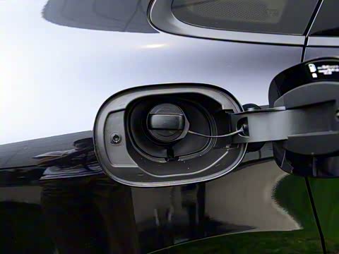 2014�� Macan 2.0T