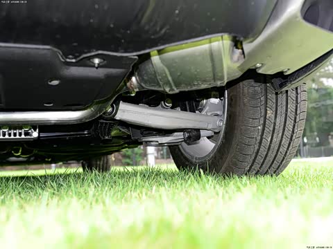 2014�� Macan 2.0T